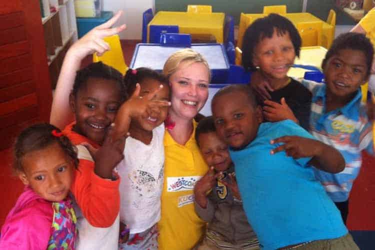 KU64 bei der Freiwilligenarbeit in Südafrika in Paternoster im Jahr 2012