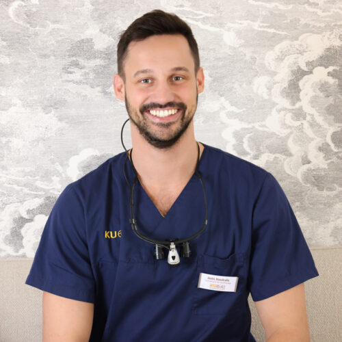 Jiotis Hondralis Fachzahnarzt für Oralchirugie