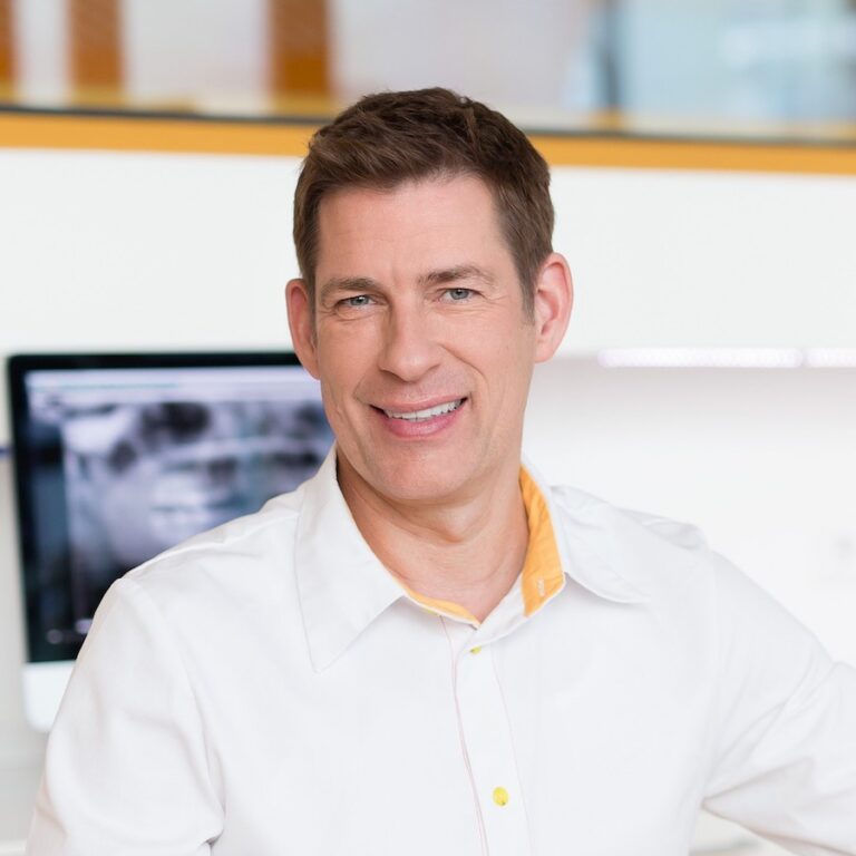Dr. Stephan Ziegler, Gründer, Inhaber und Zahnarzt bei KU64 Berlin