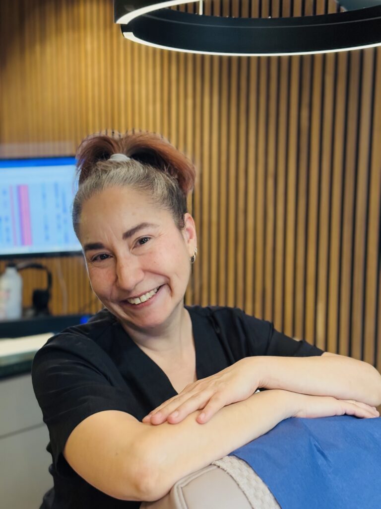 Barbara Lillo Aqueveque Dentalhygienikerin & Leitung der KU64-Prophylaxeabteilung